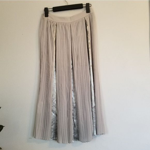 NWT Asos Grey Pleated Metallic Pannel Silver  Satin Midi Skirt 6 - Picture 5 of 9